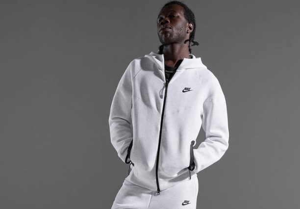 Nike clothing is reduced by up to 50% at JD Sports