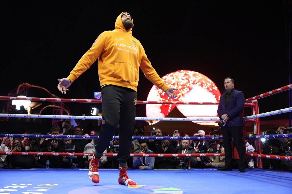 Fury kept fans guessing with his unique decision